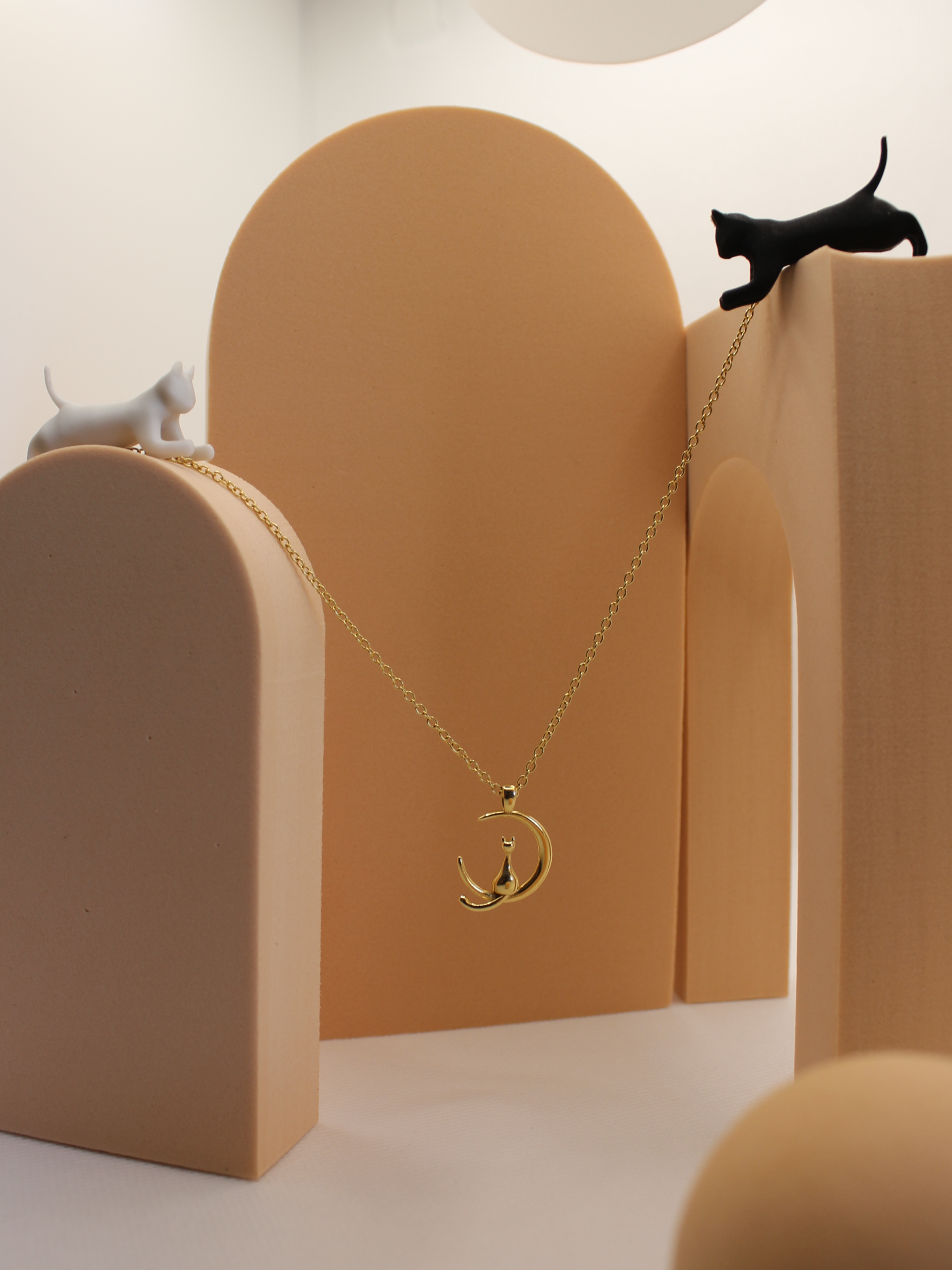 Collana a forma di gatto e luna MYAO Minù Oro